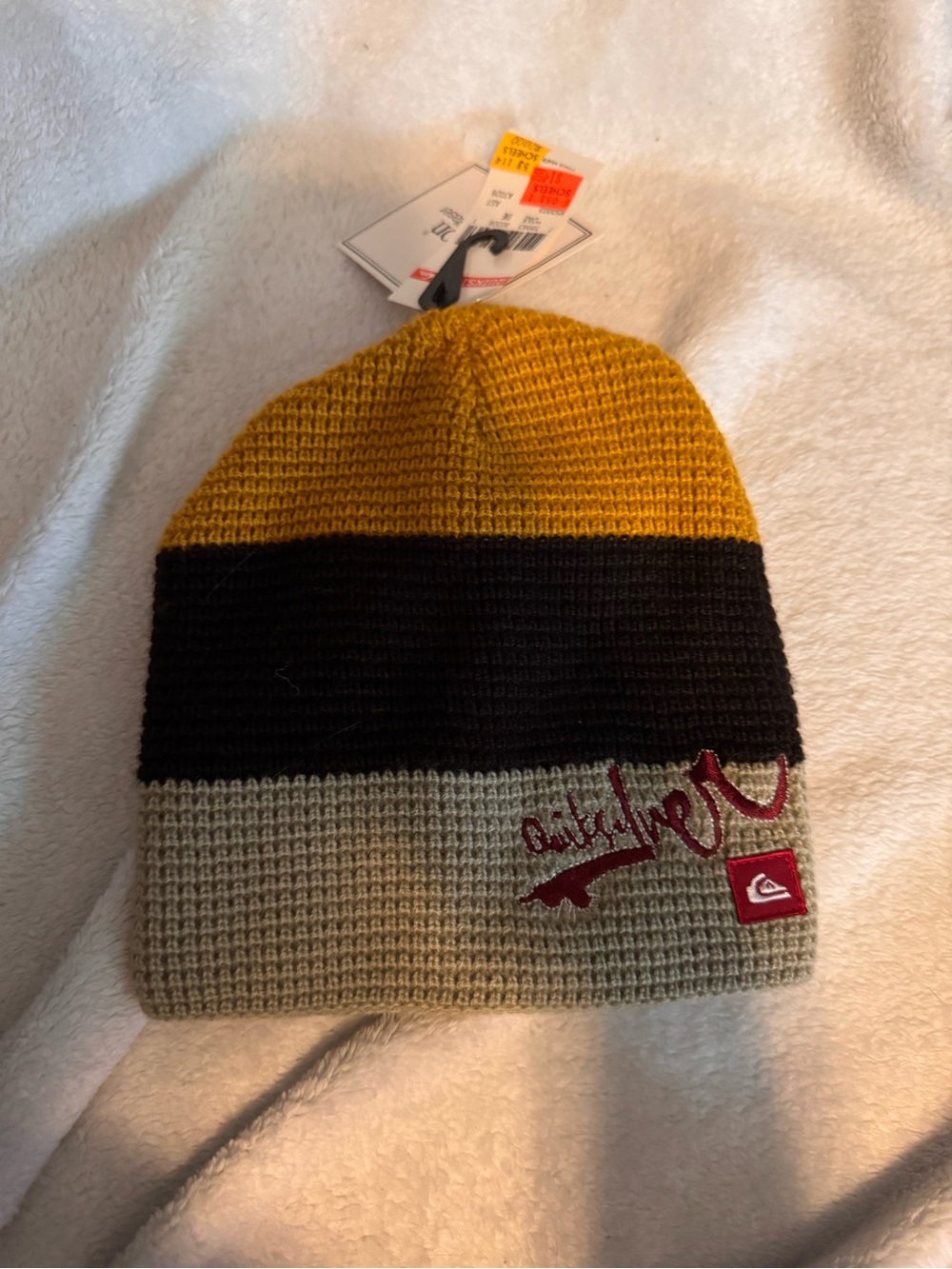Quiksilver men’s Mustard Black Tan Colorblock Knit Beanie